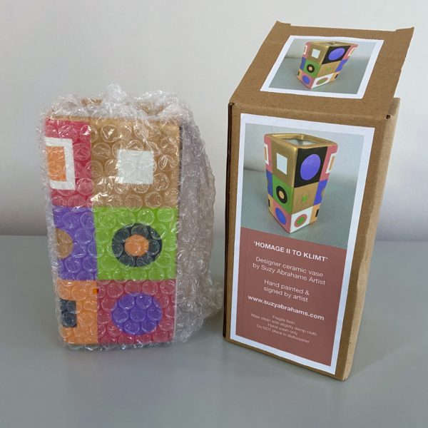 Homage II to Klimt Vase & packaging
